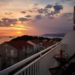 Apartments Maruna
