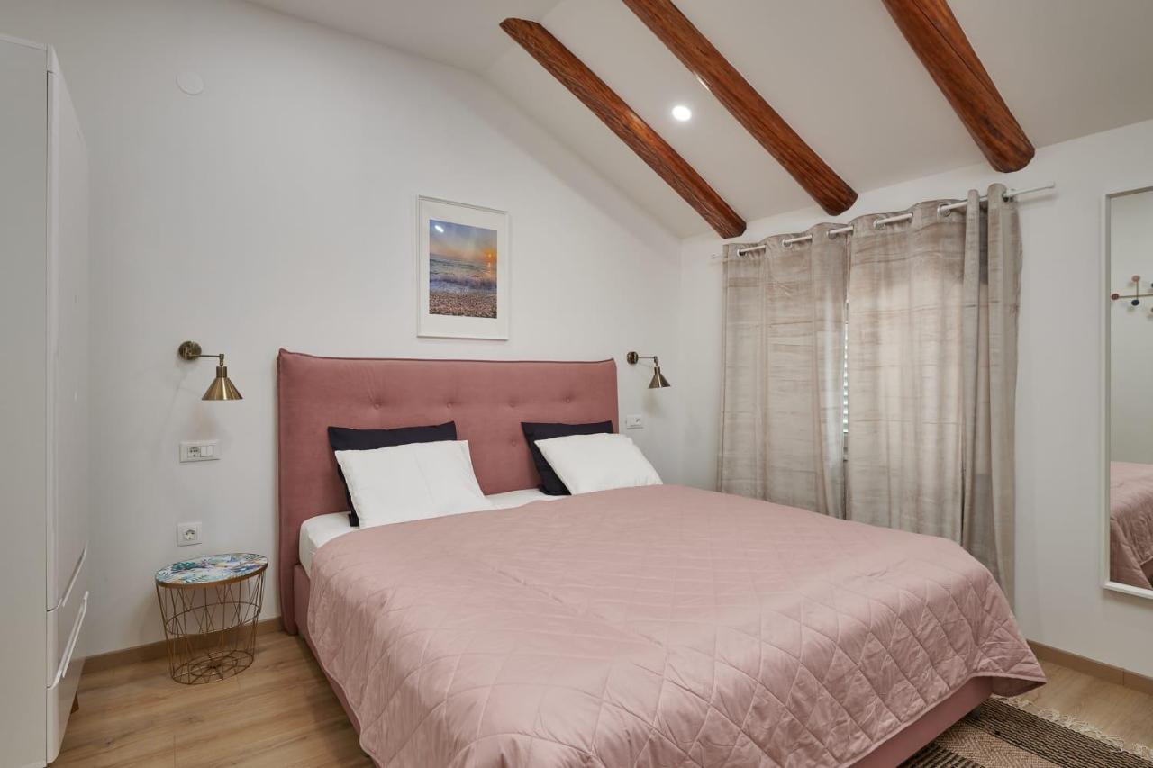 Apartment Maruna *